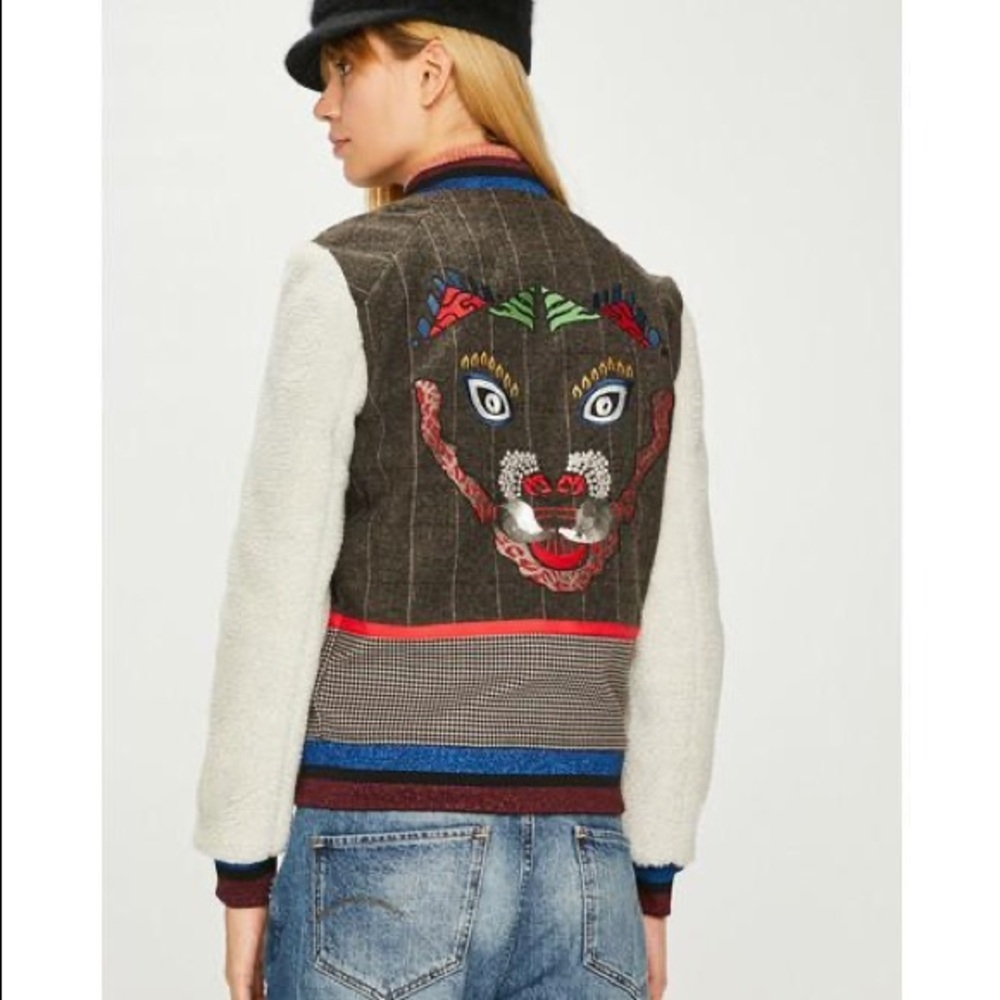 Desigual Embroidered Jacket Tiger Design Chaq_sibil